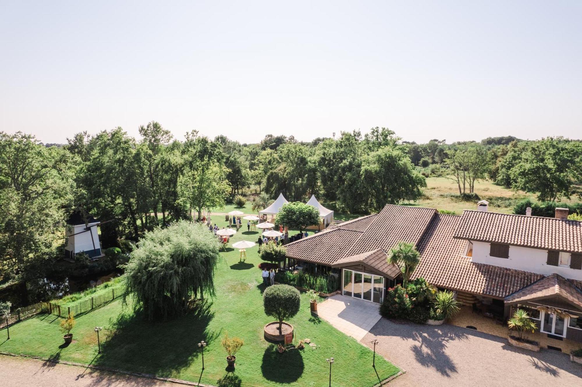 Hotel La Ferme D'En Chon บิสการ์รอส ภายนอก รูปภาพ