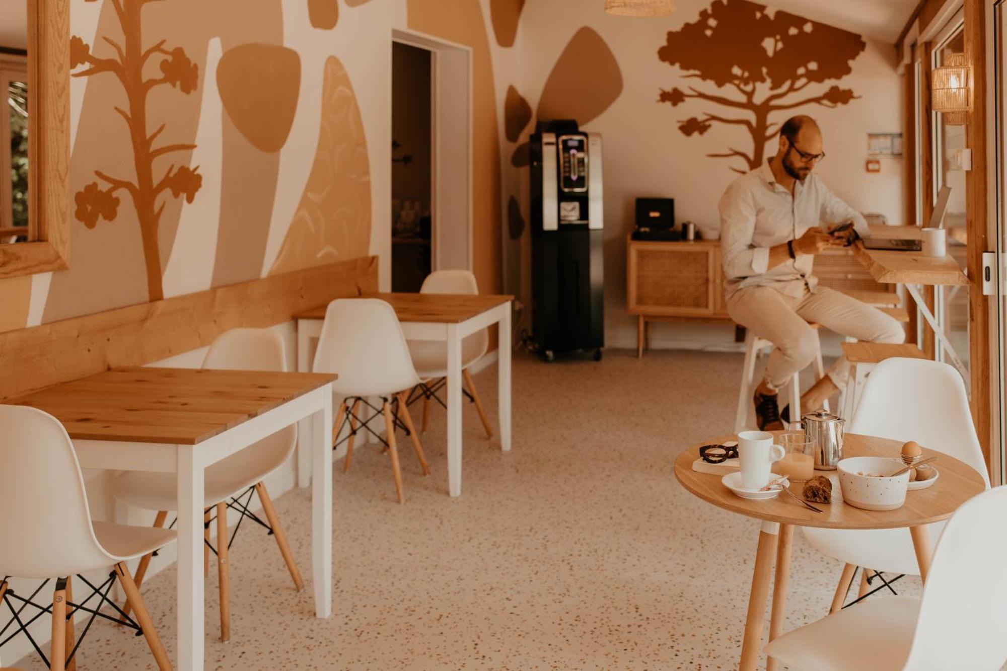 Hotel La Ferme D'En Chon บิสการ์รอส ภายนอก รูปภาพ
