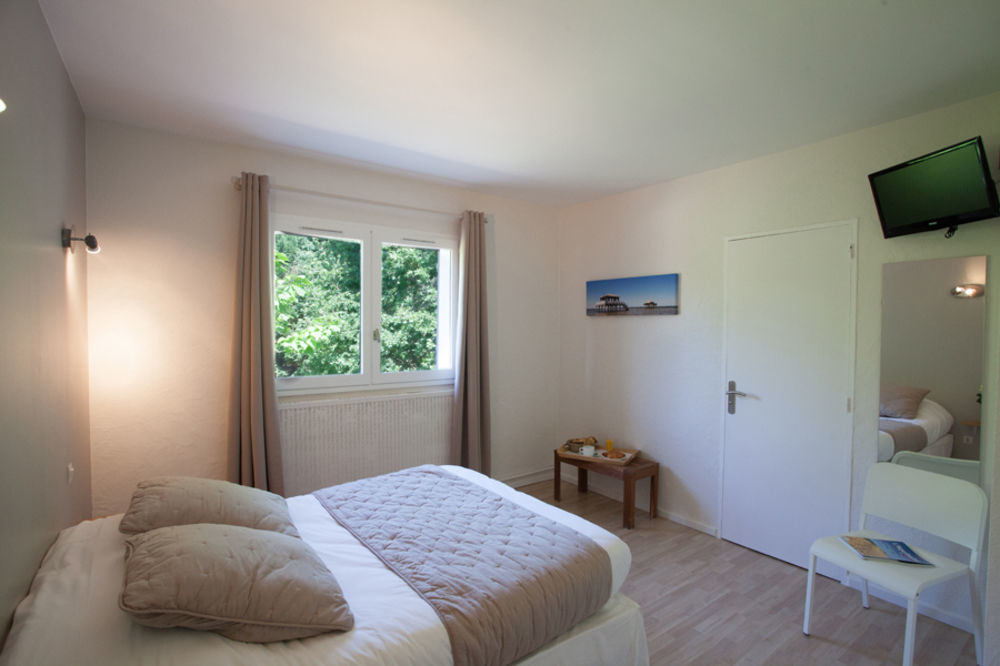Hotel La Ferme D'En Chon บิสการ์รอส ภายนอก รูปภาพ
