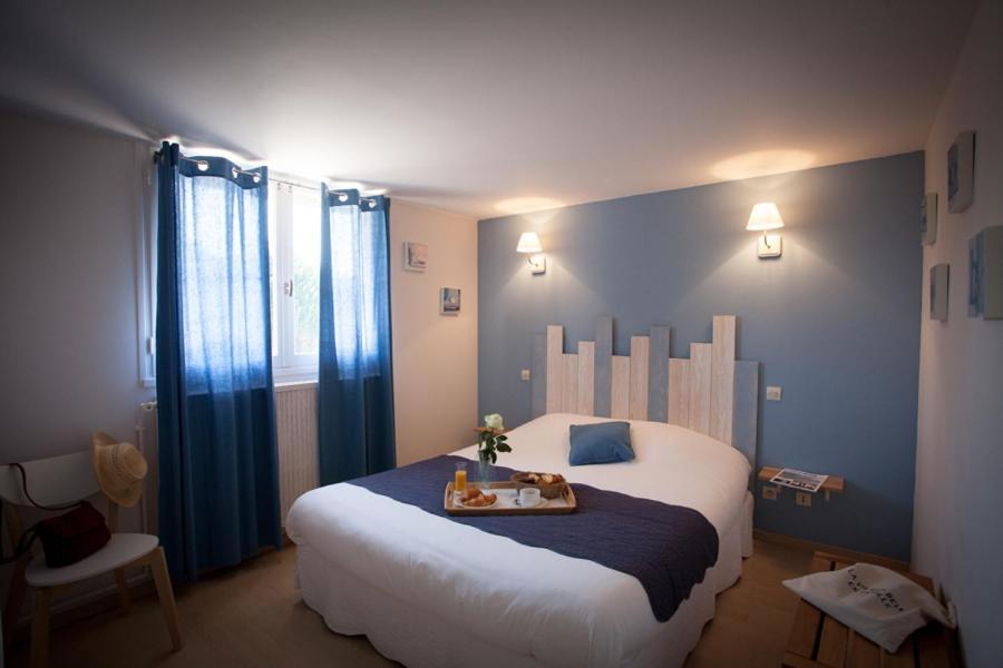 Hotel La Ferme D'En Chon บิสการ์รอส ภายนอก รูปภาพ